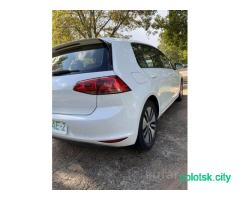 Volkswagen E-golf 2015 год