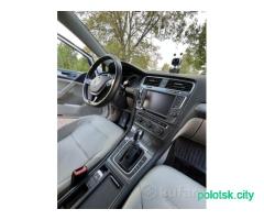 Volkswagen E-golf 2015 год