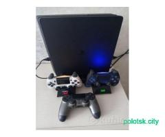 Sony PlayStation 4