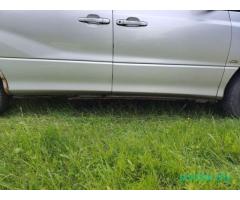 Toyota Previa 2004г.в. 2.0 дизель 365000км