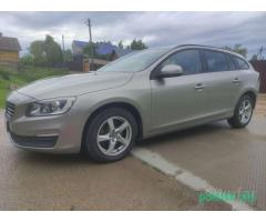 Volvo V60, 1.6 дизель, 2015 г 196000км