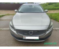 Volvo V60, 1.6 дизель, 2015 г 196000км