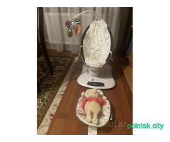 Электронное кресло - качалка Moms Mama Roo 4. 0