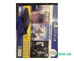 PS 4 (1 TB) в комплекте с дисками.