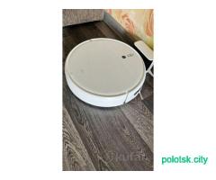 Робот пылесос Mi Vacuum-Mop