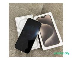 iPhone 15 pro 128Гб