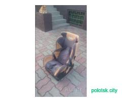 Детское автомобильное кресло