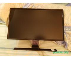 Монитор Samsung S24E390HL