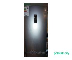 Холодильник с морозильником LG