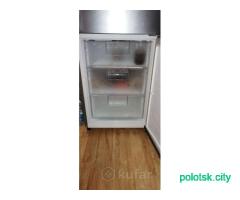 Холодильник с морозильником LG