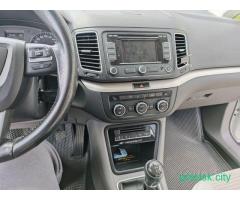 SEAT Alhambra 2015г.в. 320000 км, 2.0 дизель