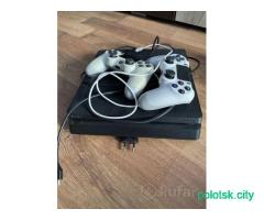 Игровая консоль PlayStation 4 slim