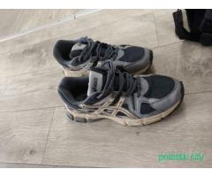 Кроссовки Asics Gel-Kahana 8