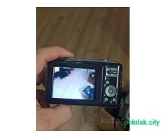 Цифровой фотоаппарат Samsung.
