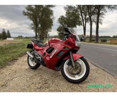 Suzuki GSX600F Katana