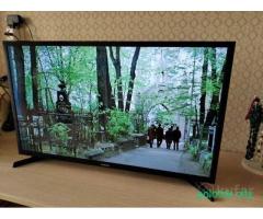 Samsung smart TV 32d.