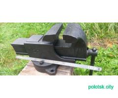 Тиски большие