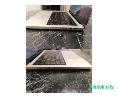 MacBook 14 Pro m4