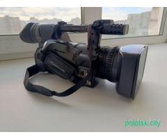 Профессиональная видеокамера Panasonic AG-HMC154ER