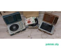 Проигрыватель пластинок Юность 301
