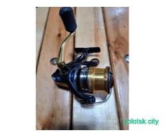 катушка SHIMANO NASCI 2500 HGS-B